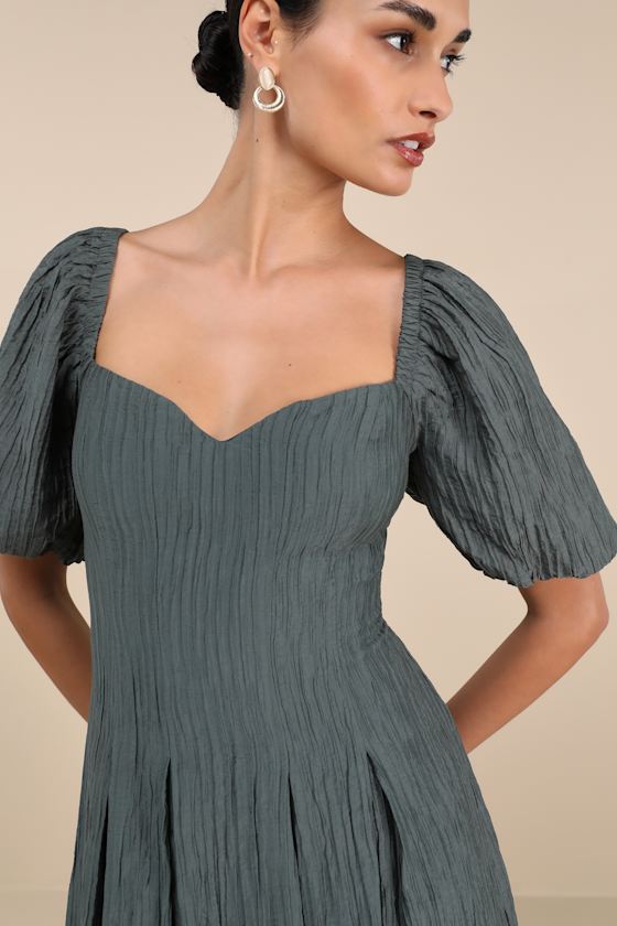 Heavenly Energy Dark Slate Textured Puff Sleeve Midi Dress