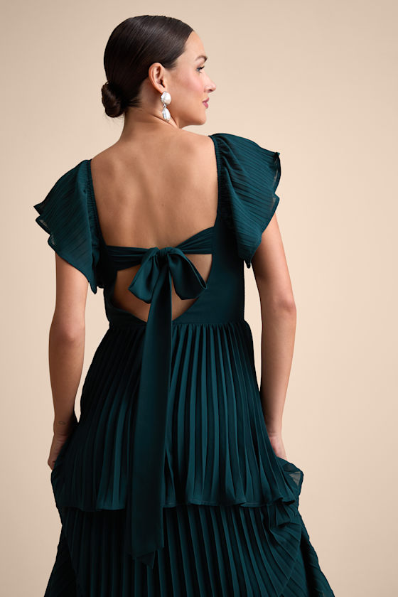 Notorious Charm Emerald Pleated Flutter Sleeve Maxi Dress