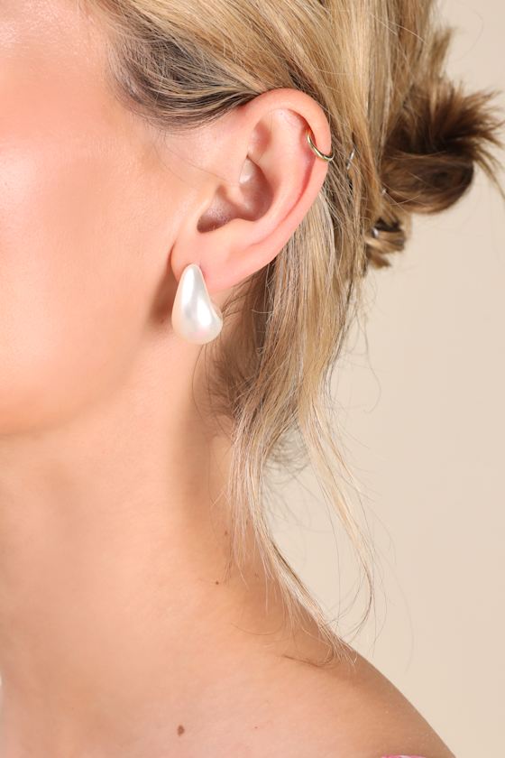 Dali White Teardrop Hoop Earrings