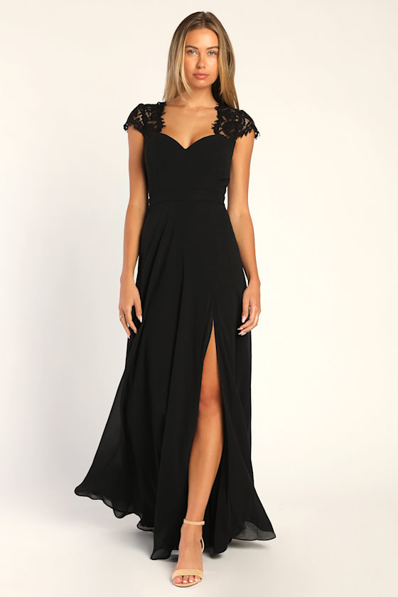 Momentous Moments Black Lace Backless Maxi Dress