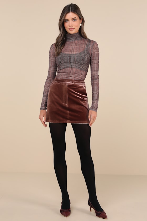 Splendid Mood Mauve Velvet High-Rise Mini Skirt
