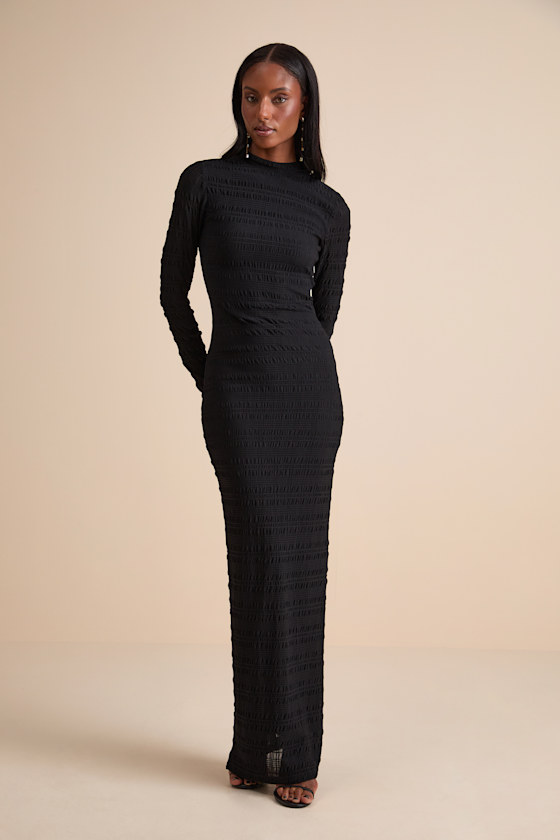 Trendsetting Design Black Textured Long Sleeve Maxi Dress