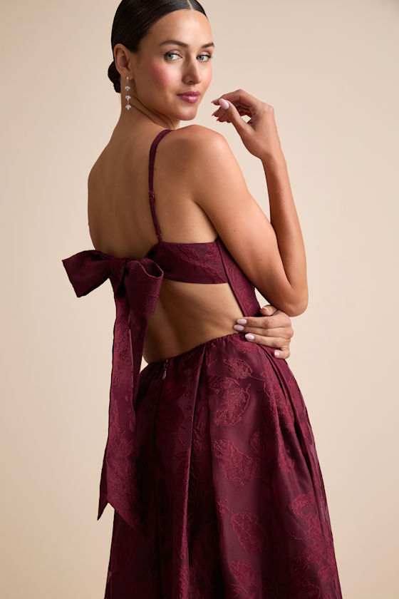 Perfected Aura Red Jacquard Tie-Back Maxi Dress with Pockets