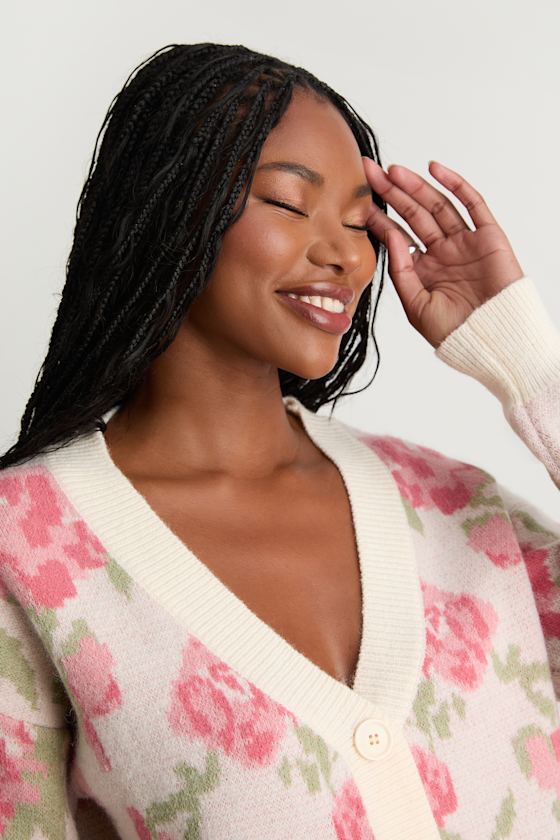Wylenna Cream and Blush Floral Cropped Cardigan Sweater