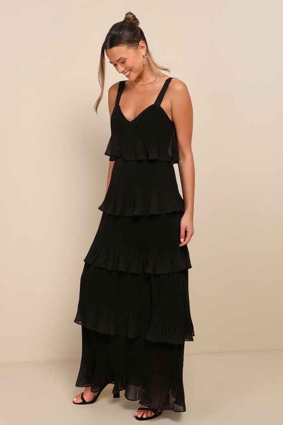Elegant Nature Black Pleated Sleeveless Tiered Maxi Dress
