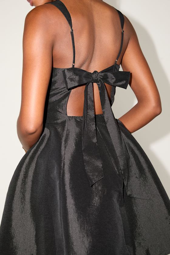 Cyra Black Taffeta Tie-Back Skater Mini Dress