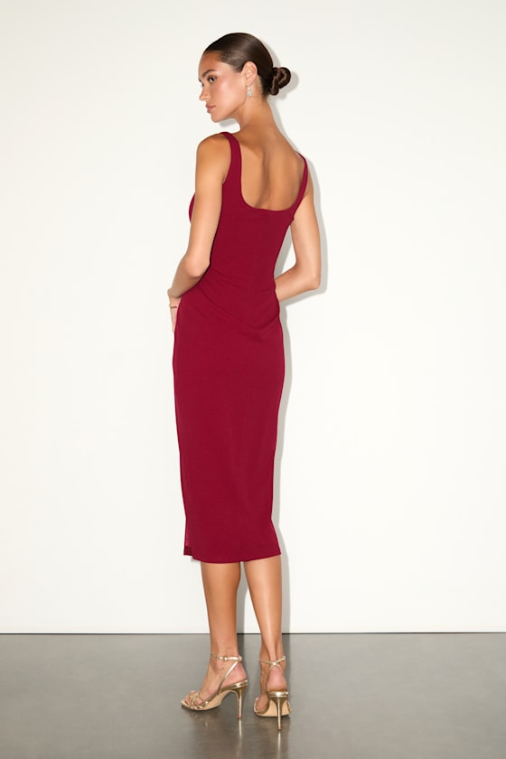 Fabulous Desires Wine Red Scalloped Bodycon Midi Dress