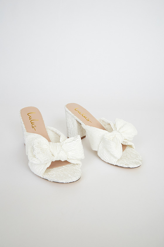 Dorothea Ivory Knotted High Heel Sandals