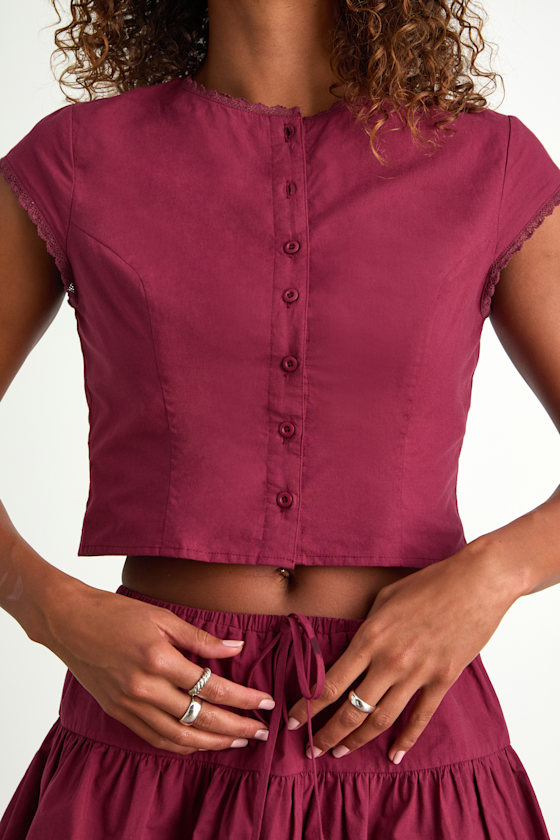 Melicia Burgundy Button-Front Cap Sleeve Crop Top