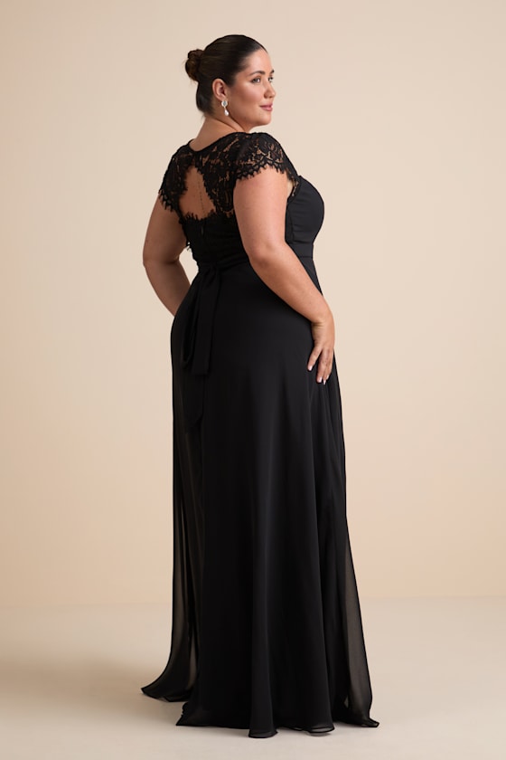 Momentous Moments Black Lace Backless Maxi Dress
