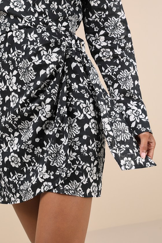 Made to Charm Black & White Floral Collared Buckle Mini Dress