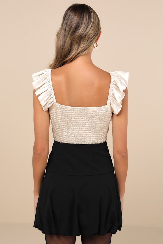 Exceptionally Aesthetic Black High-Rise Bubble-Hem Mini Skirt