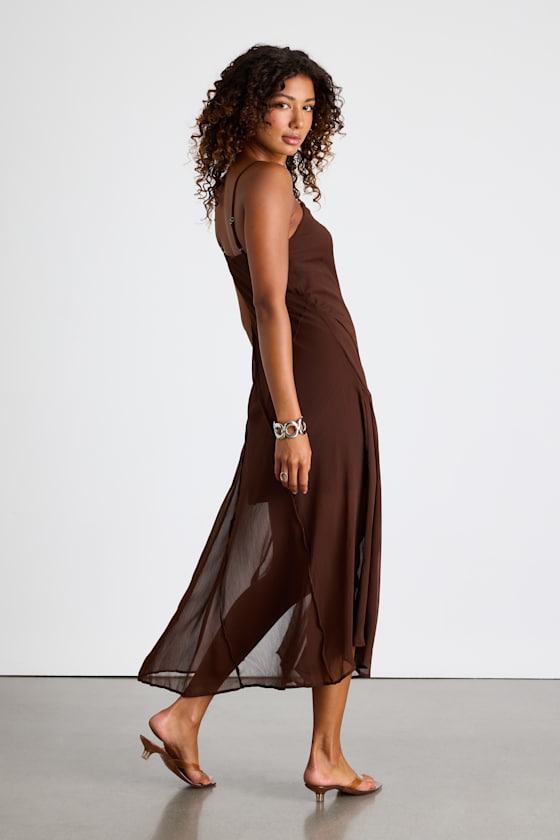 Euroa Brown Seamed Sleeveless Midi Dress