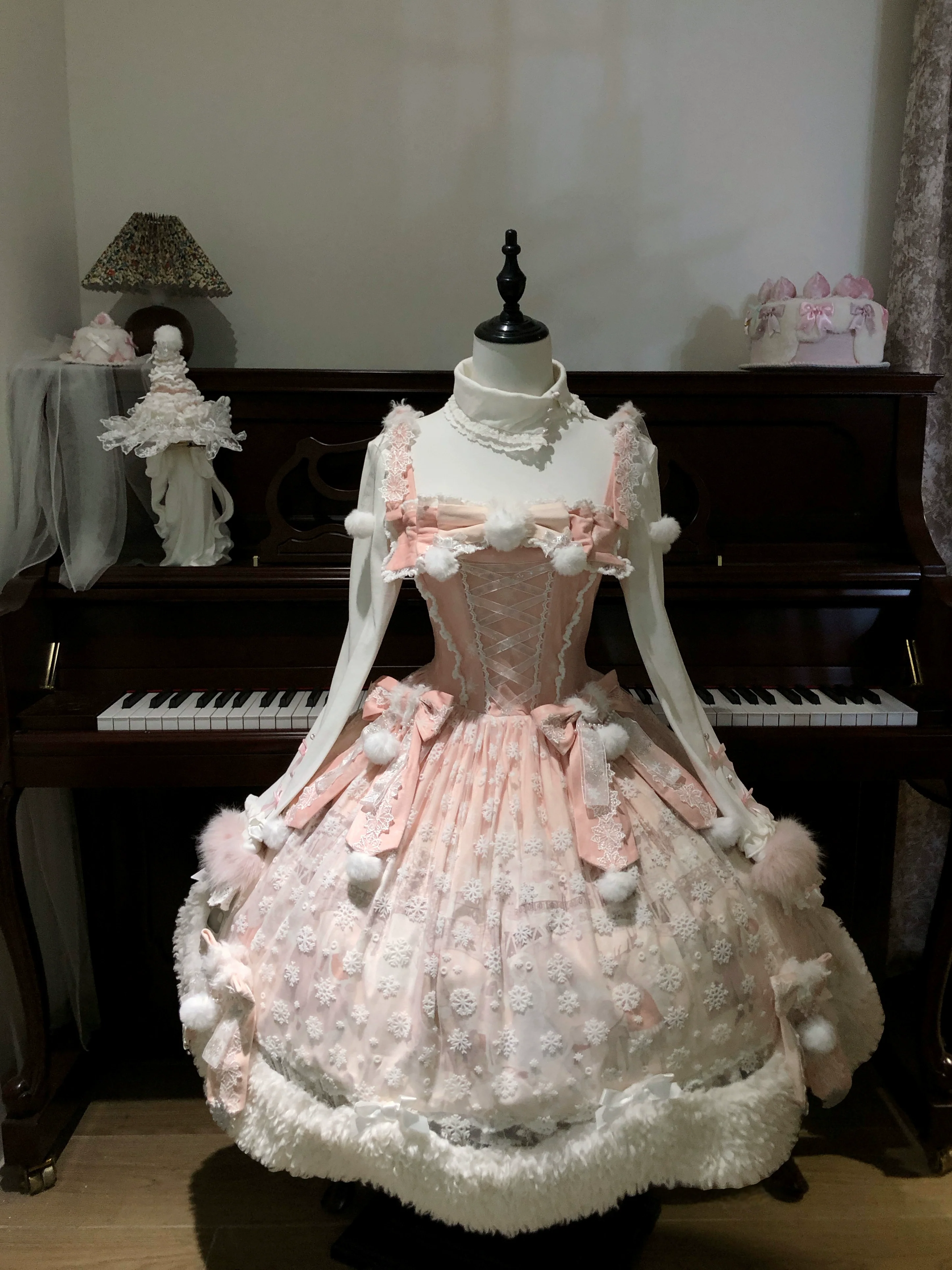 Jiuniangtutao - Edelweiss Moment - Fluffy Sweet Lolita JSK, Snow Details