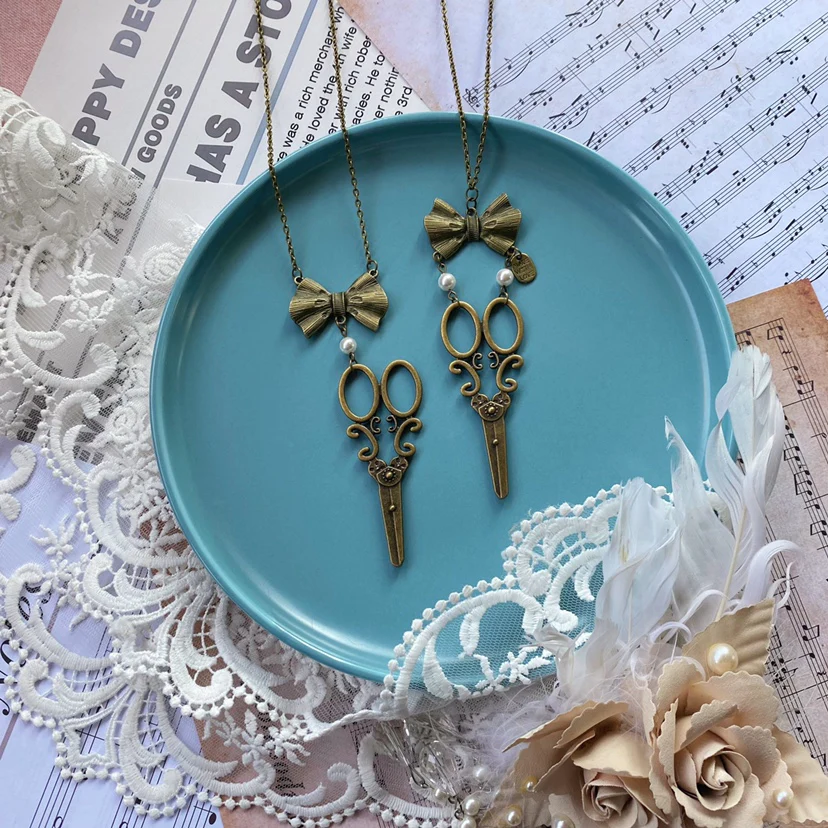 Halloween Alice - Vintage Lolita Bow-Scissors Shaped Necklace