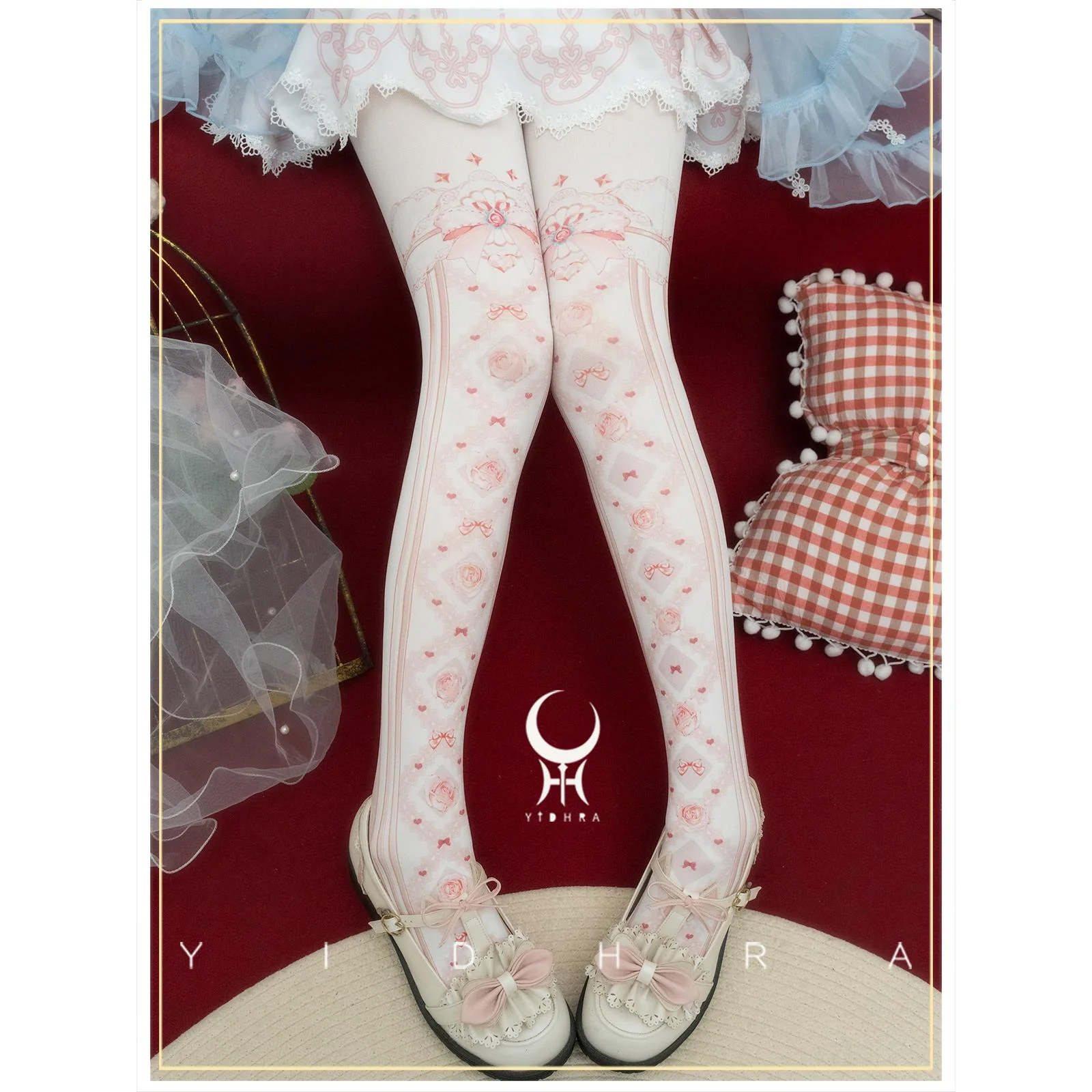 Yidhra - Sweet Entanglement - Gothic Lolita Pantyhose with Floral Prints