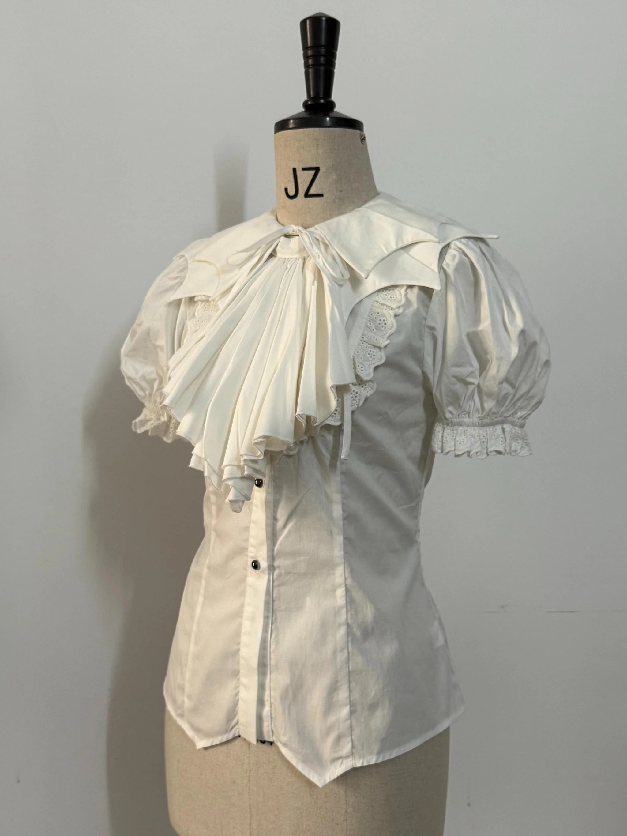 Gazing Galactic - Dusk Melody - Gothic Lolita Bat Shaped Collar Shirt, Detachable Jabot