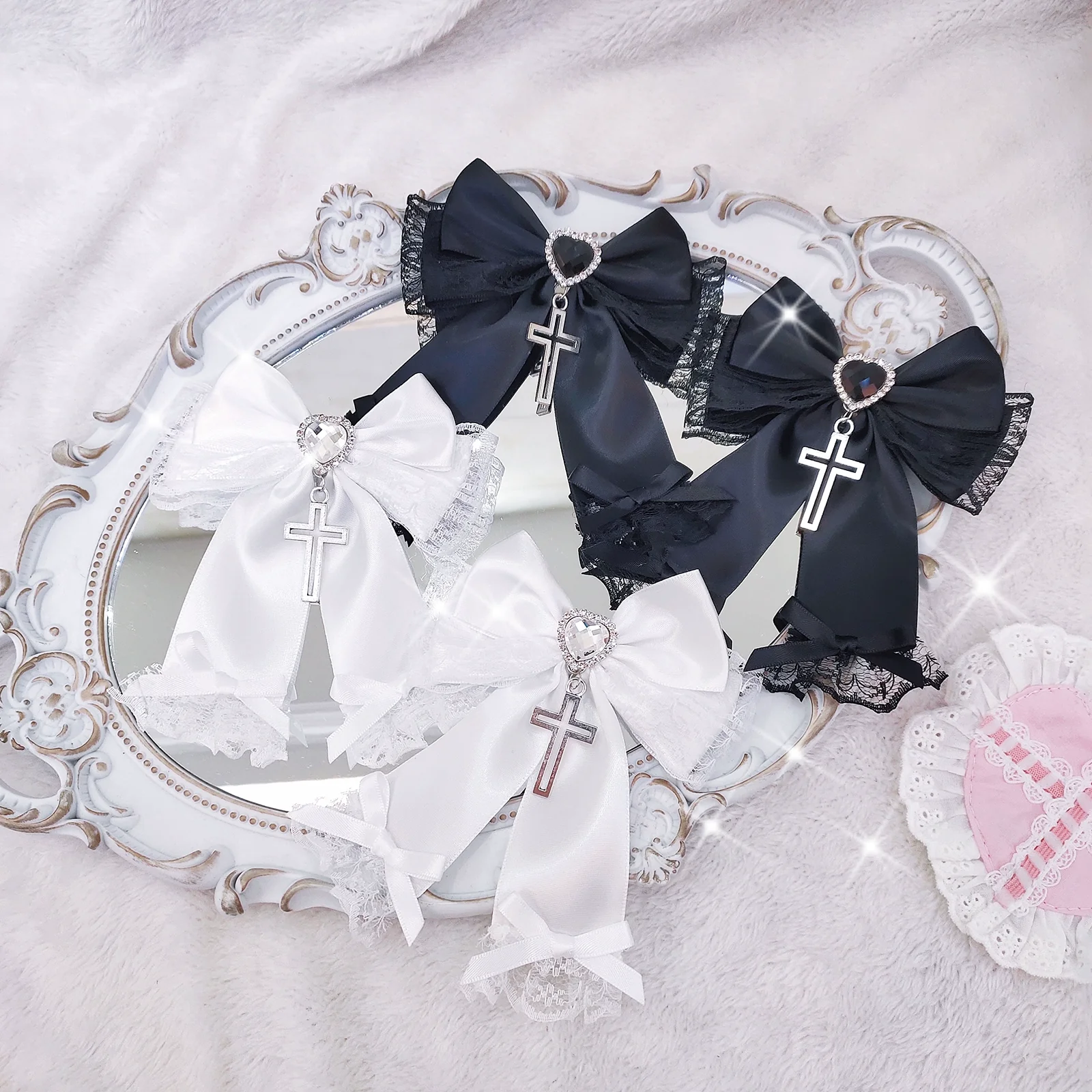 Rabbit Lolita - Landmine - Gothic Lolita Bow Clips Love Lace Cross Hair Accessory