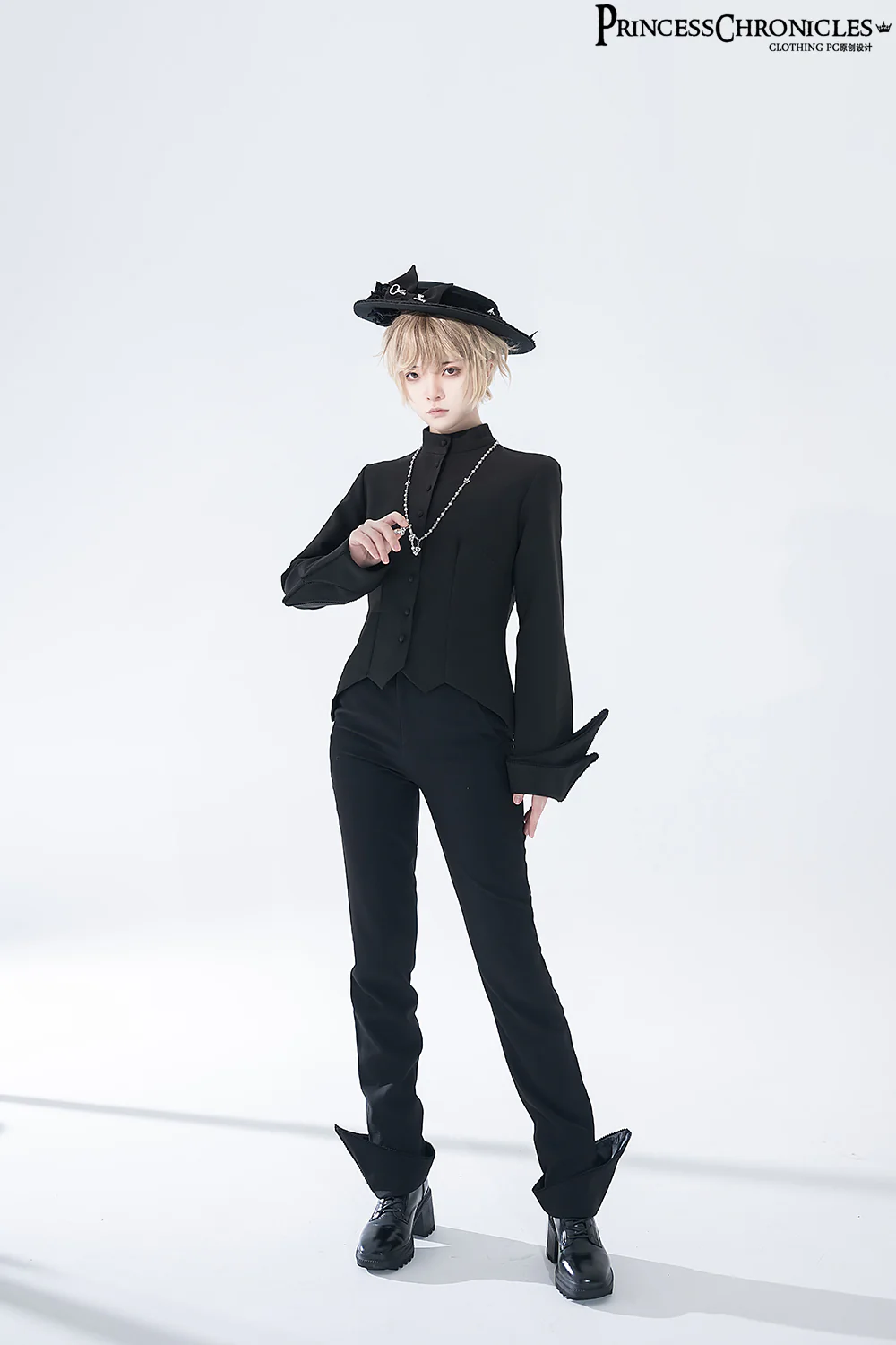 Princess Chronicles - Yan Ye - Ouji Lolita Black Shirt, Irregular Hem