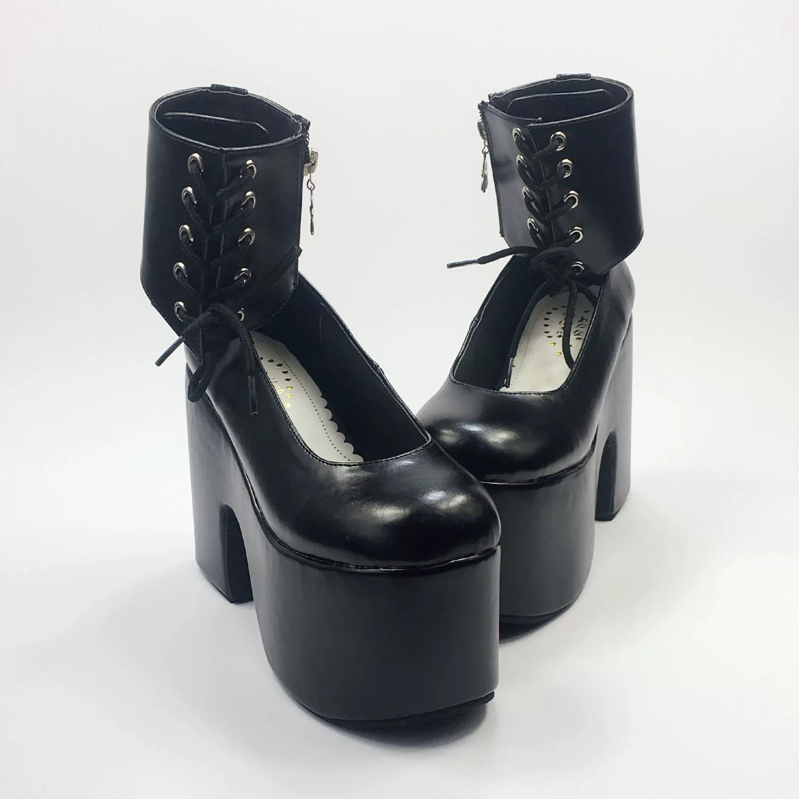 Antaina - Customized British Style High Platform Shoes