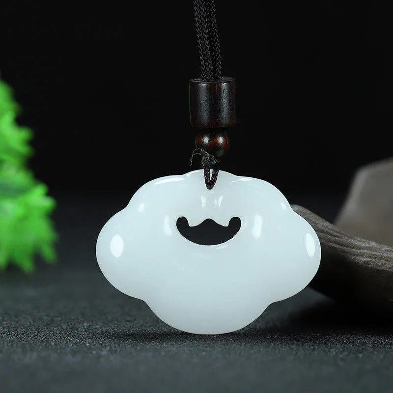 Renbeads Tianshan Jade Golden Silk Jade Chinese Lock Charm Abundance Necklace Pendant