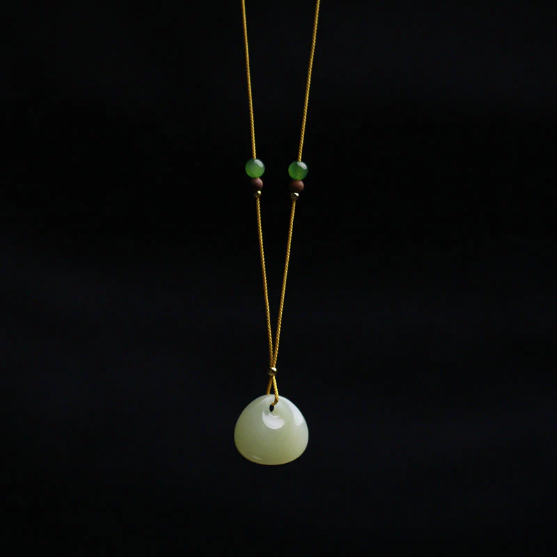 Natural Hetian Jade Small Bag Pattern Prosperity Necklace Pendant