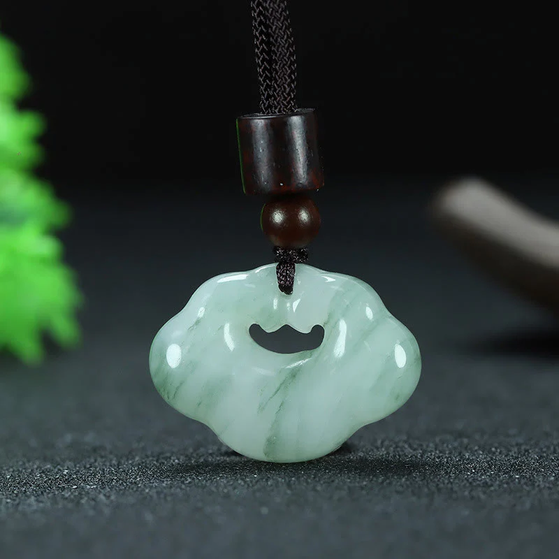 Renbeads Tianshan Jade Golden Silk Jade Chinese Lock Charm Abundance Necklace Pendant