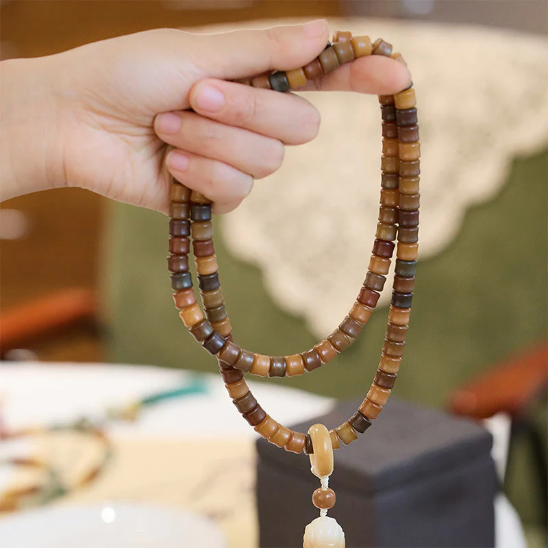 Renbeads 108 Mala Beads Bodhi Seed Buddha Hand Lotus Engraved Harmony Bracelet