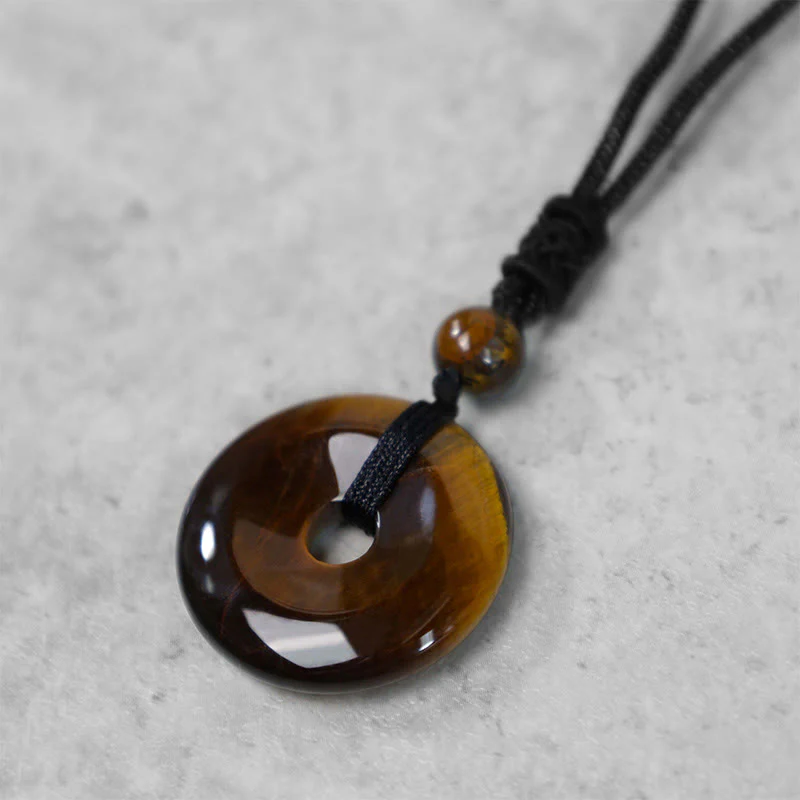 Renbeads Lucky Coin Pendant Healing Crystal Gemstone Necklace