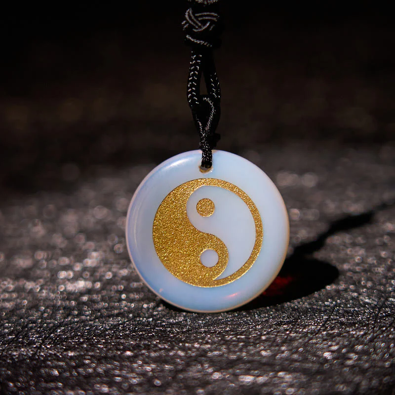 Various Crystal Amethyst Tiger Eye Green Aventurine Yin Yang Spiritual Necklace Pendant