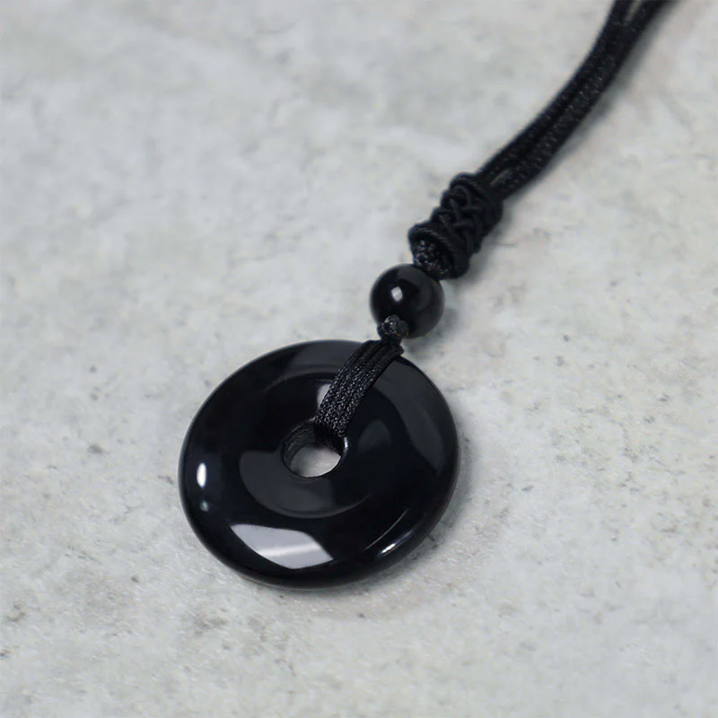 Renbeads Lucky Coin Pendant Healing Crystal Gemstone Necklace