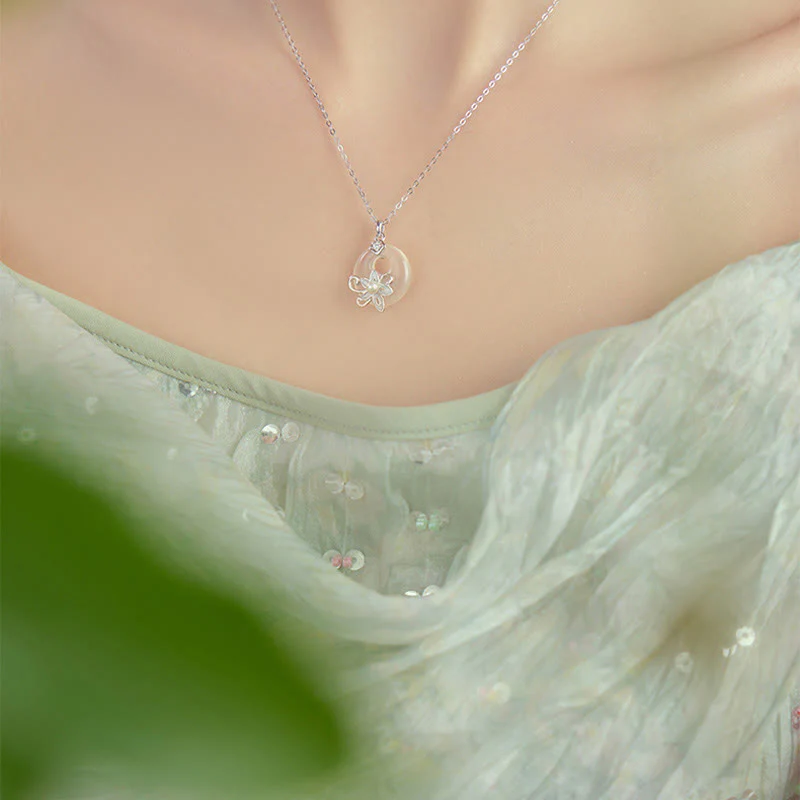 Chalcedony Peace Buckle 999 Sterling Silver Lotus Necklace Pendant