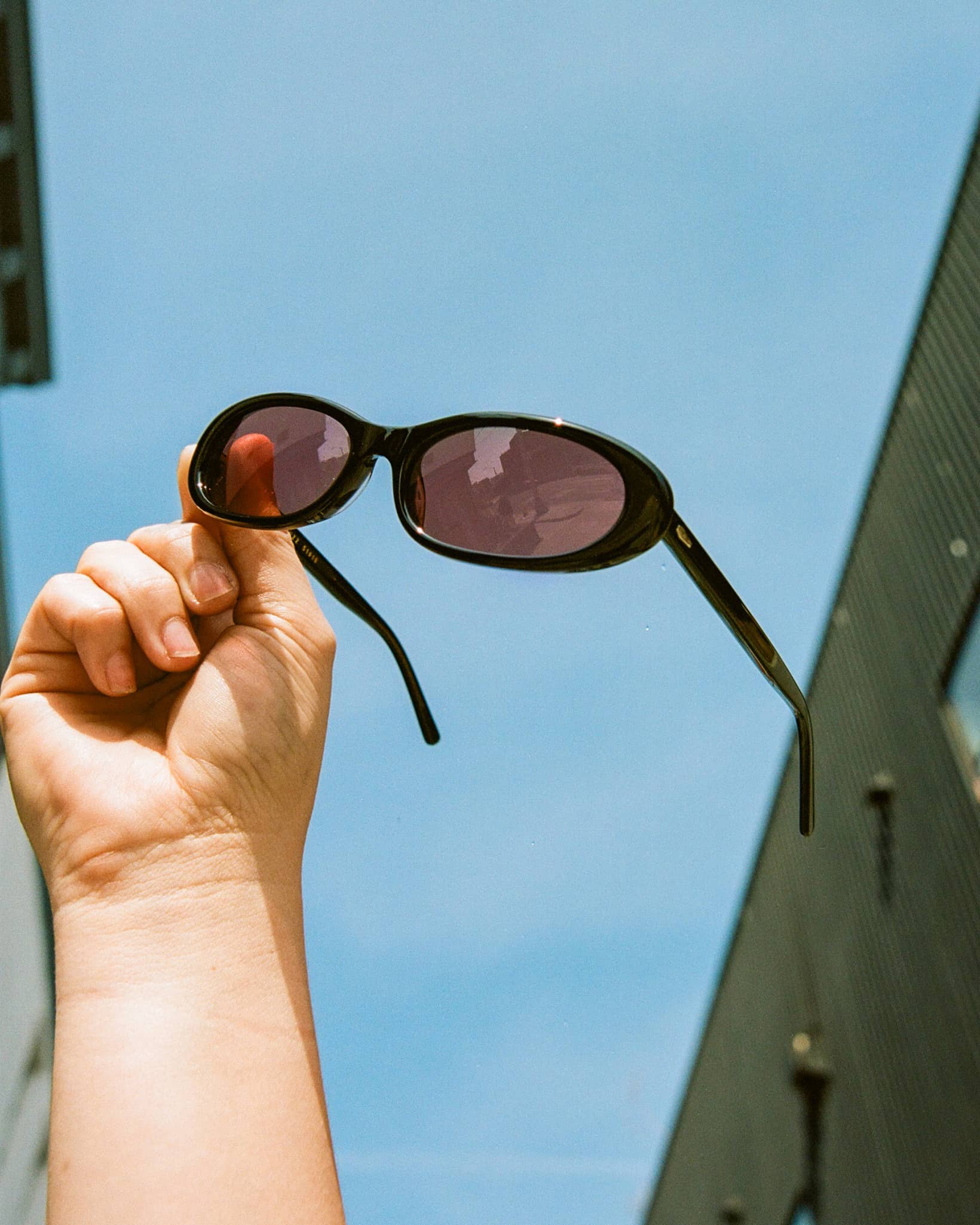 The Luv Buzz - Black Bio