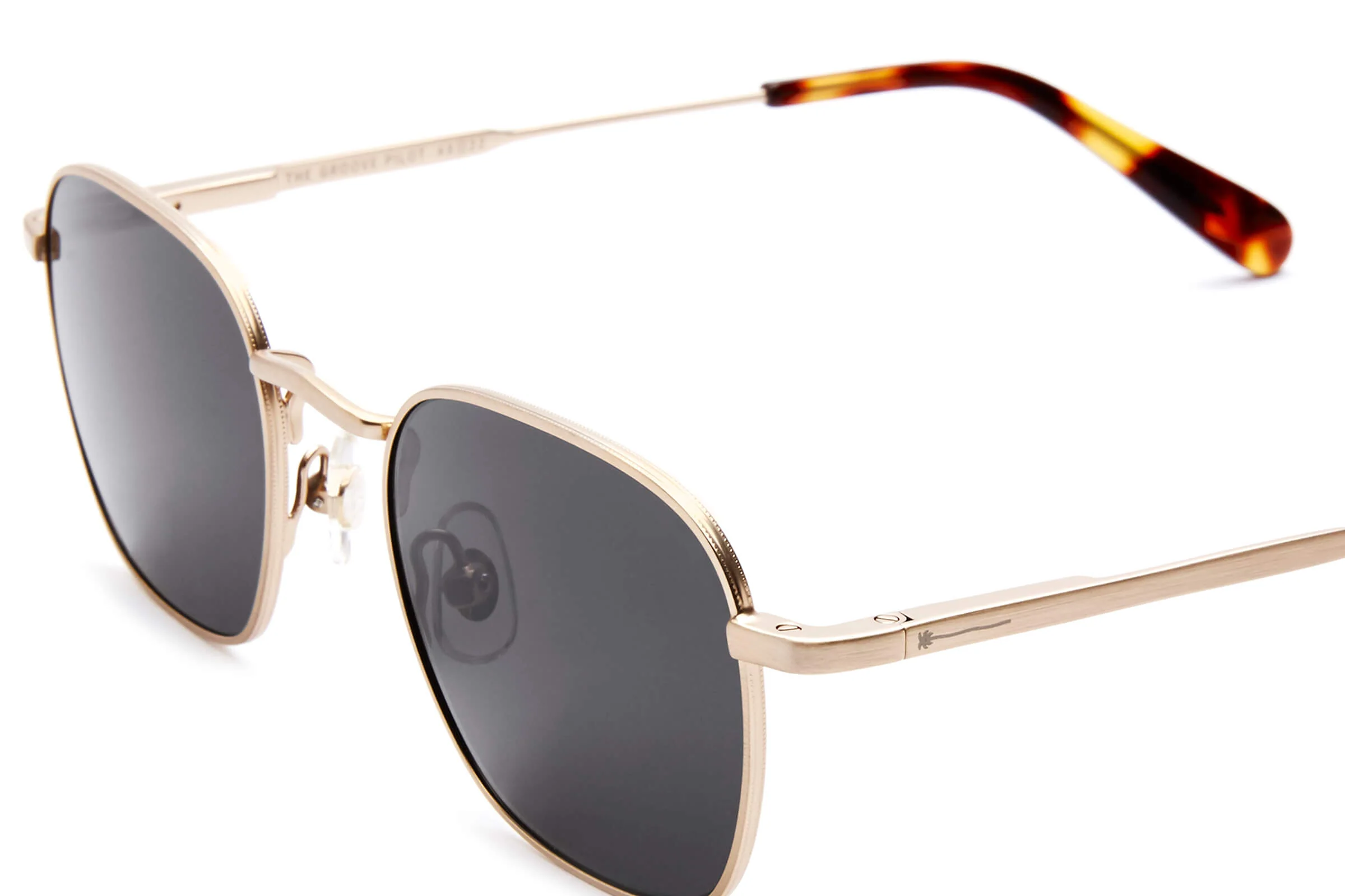 The Groove Pilot - Gold Polarized