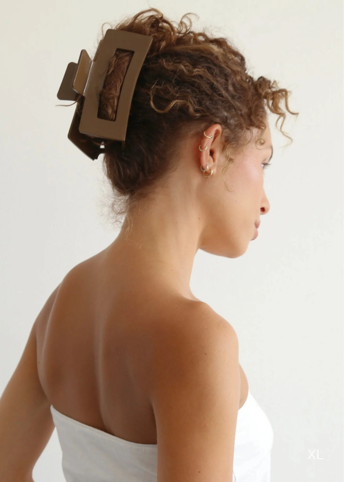 Daily Clip in Walnut