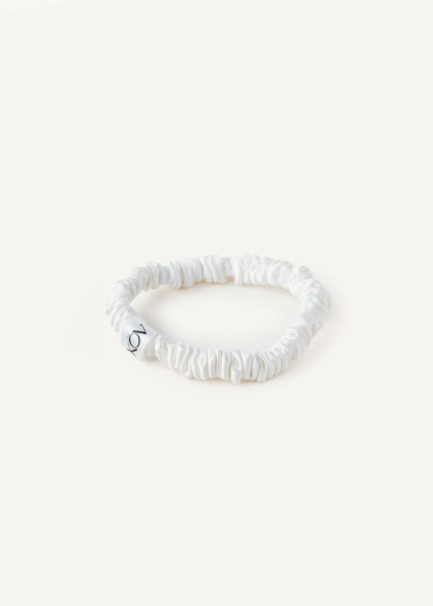 Silk Hair Tie in Pearl