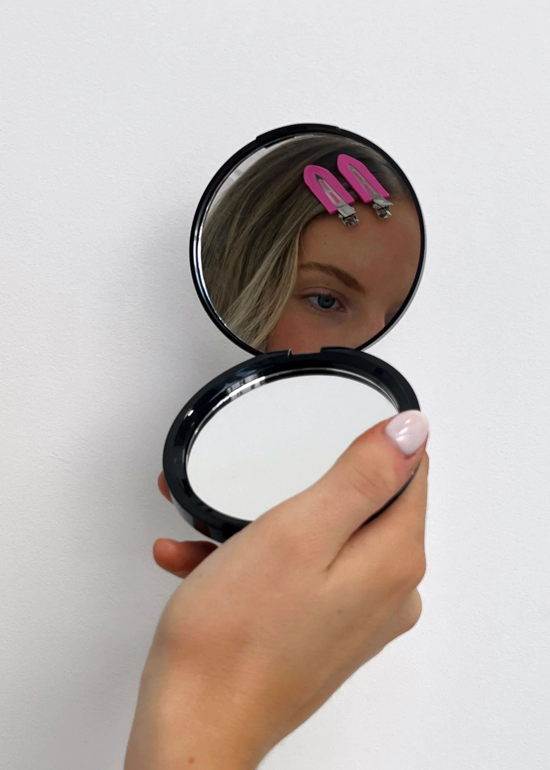 Creaseless Clips in BASMA Pink