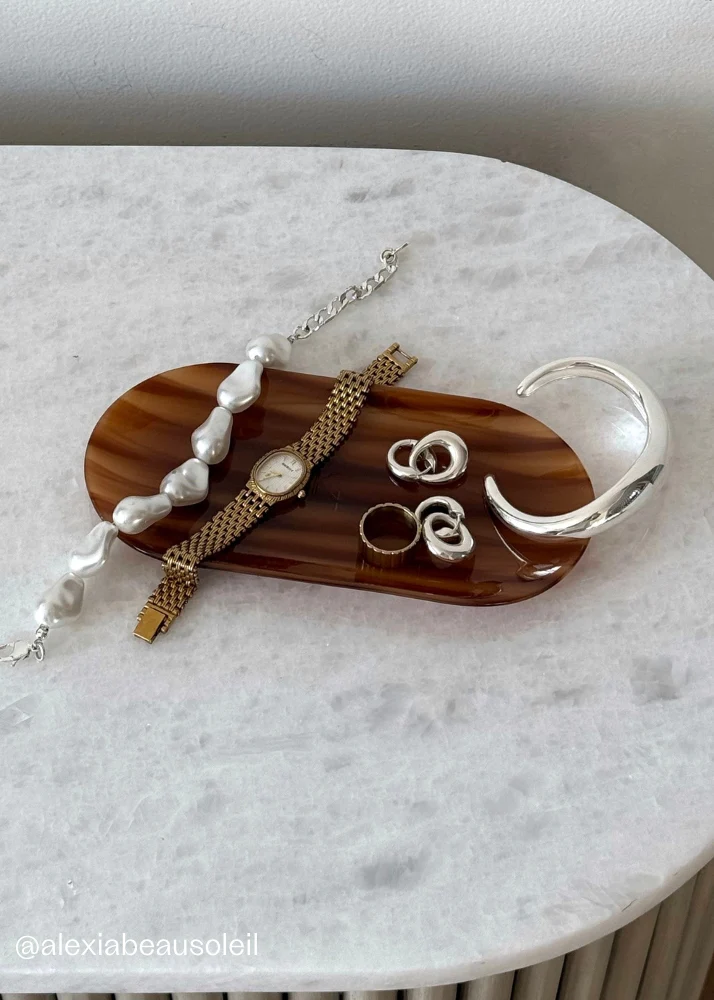 Essentials Tray in Honey