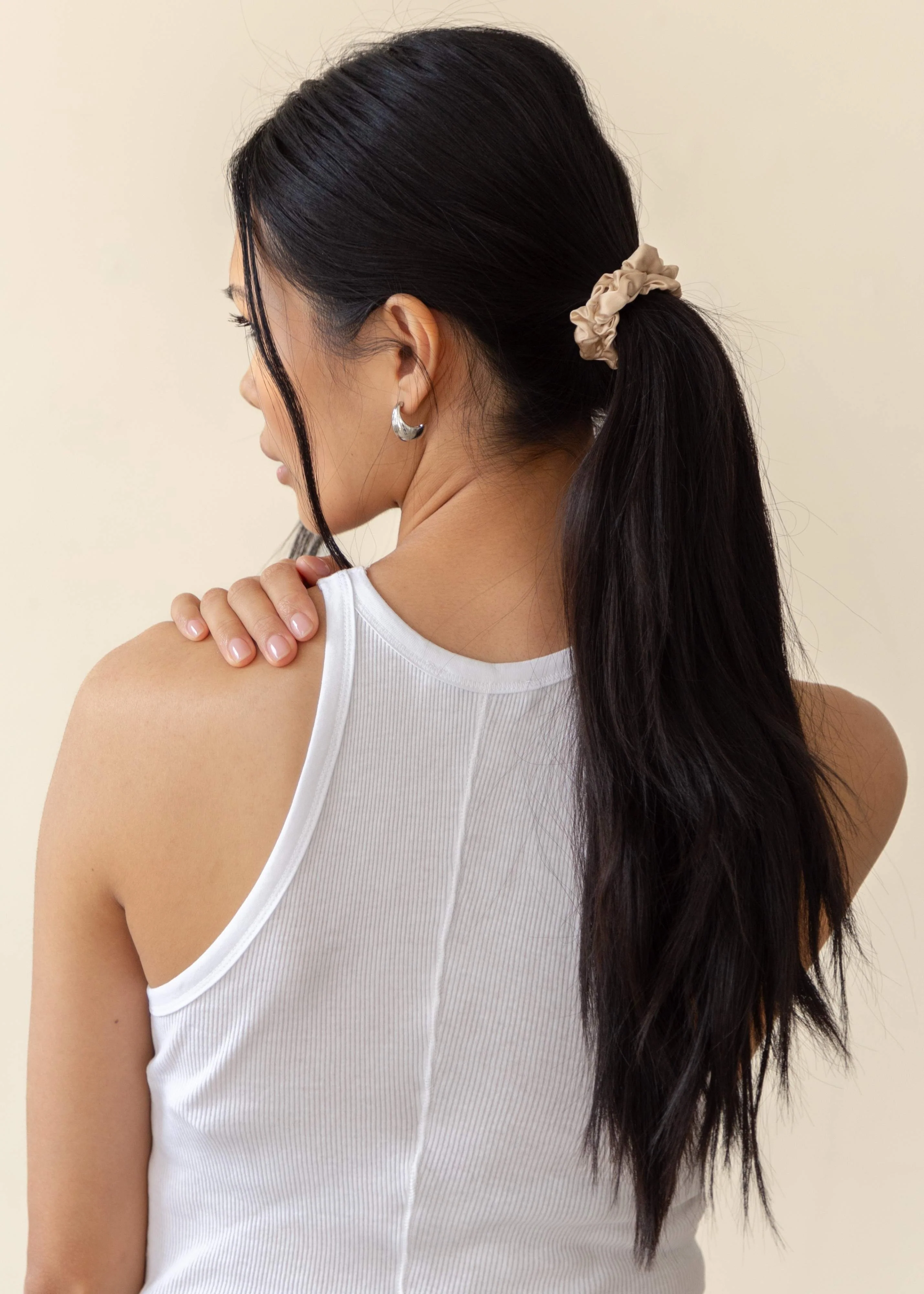 Silk Scrunchie in Champagne