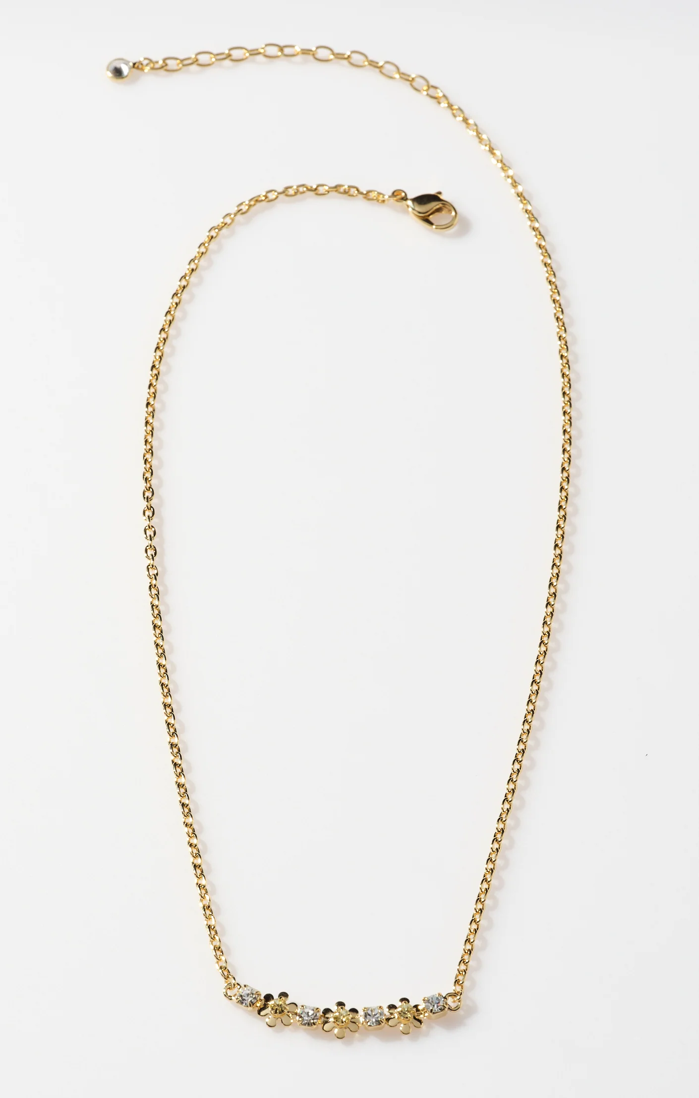 Faithy Jewels Daisy Necklace ~ Gold