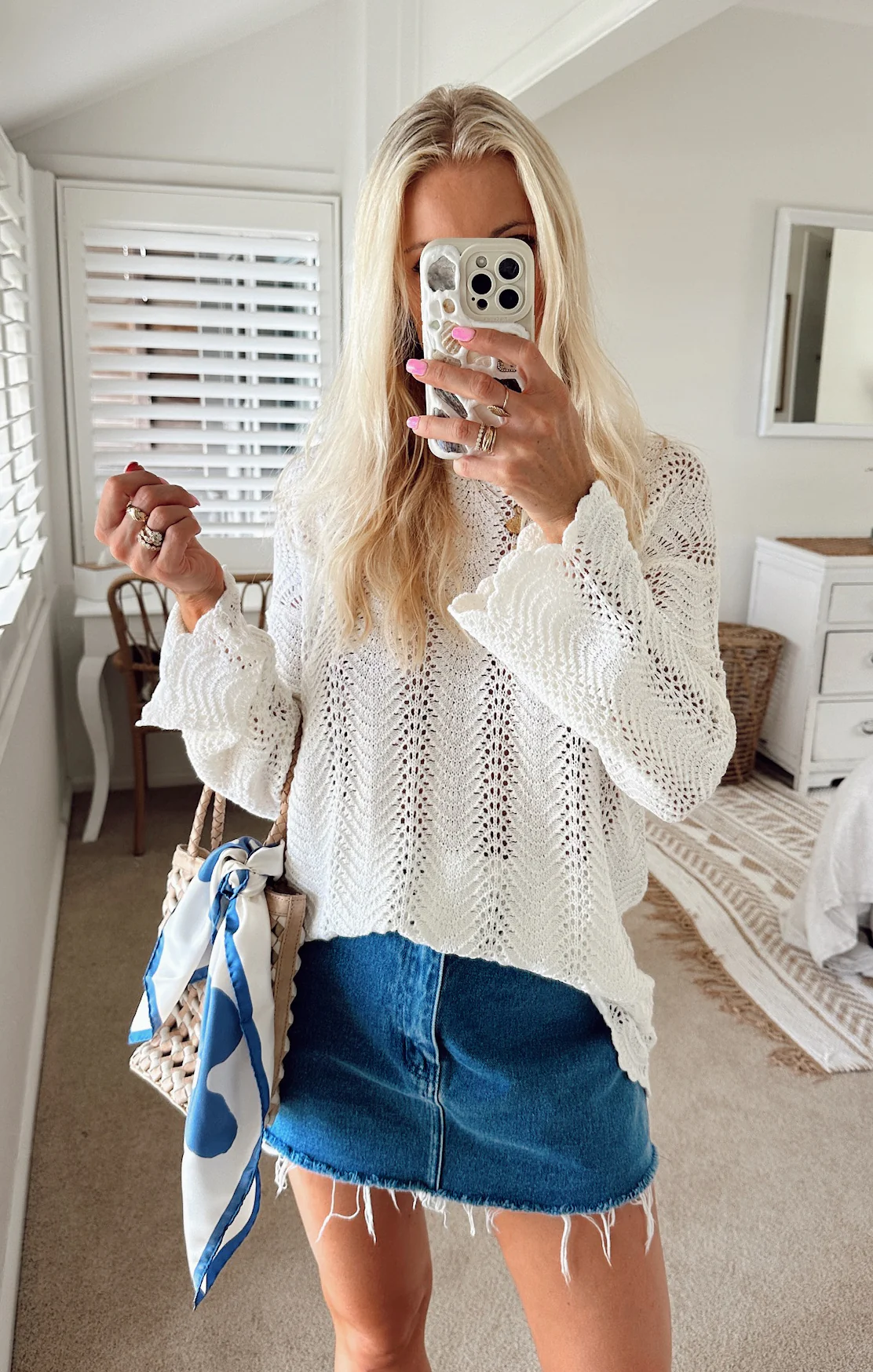 Packable Pullover ~ White Crochet