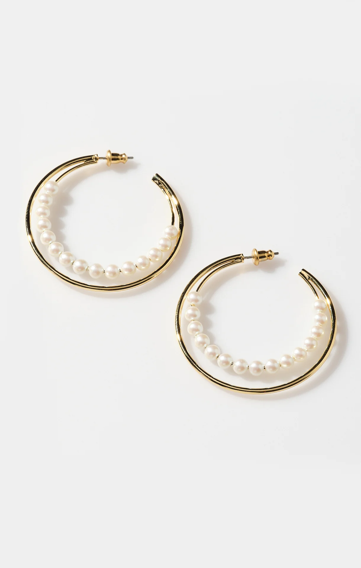 Faithy Jewels Tori Hoop ~ Gold/Pearl