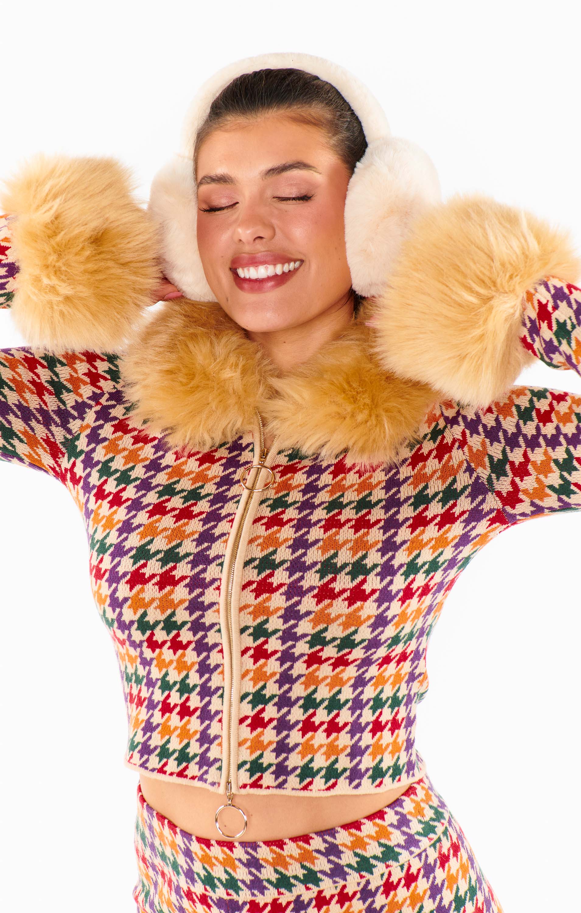 Everly Earmuff ~ Beige Faux Fur