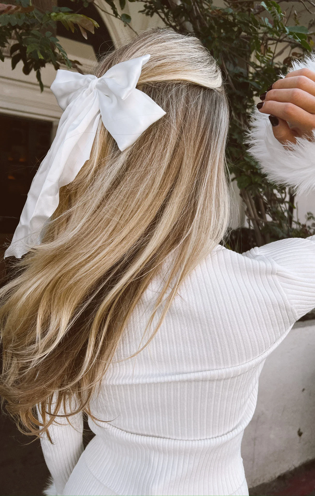 Special Hair Accessory ~ White