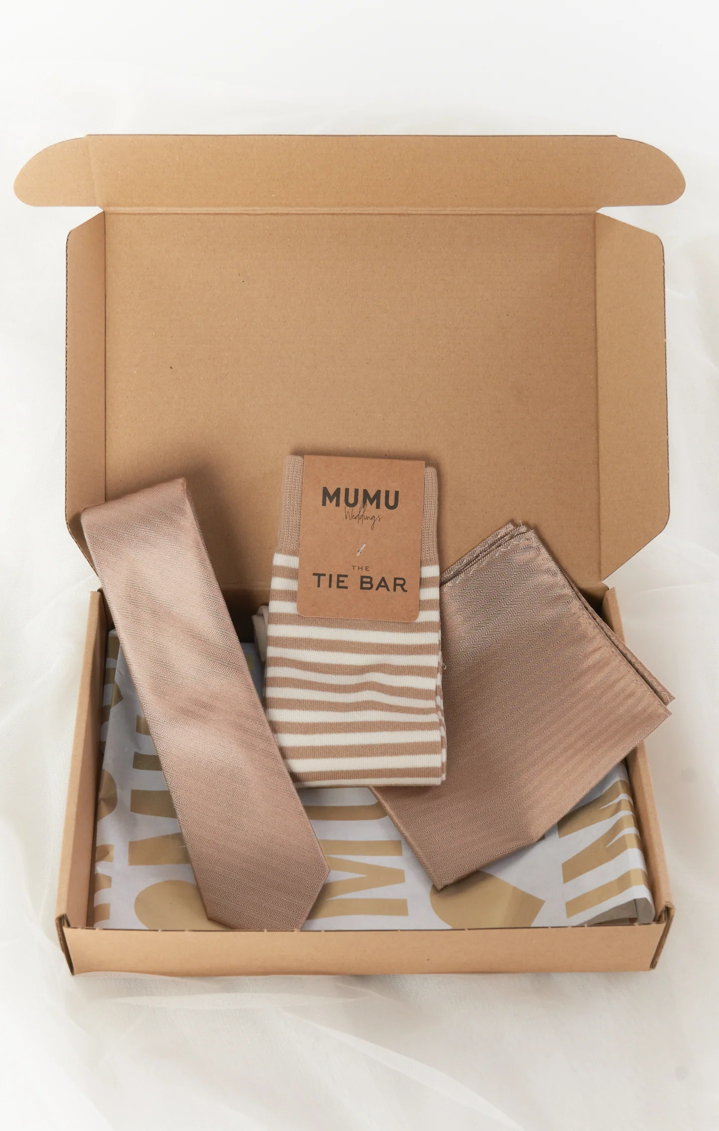 Mumu Weddings x Tie Bar Gift Box ~ Dune Solid