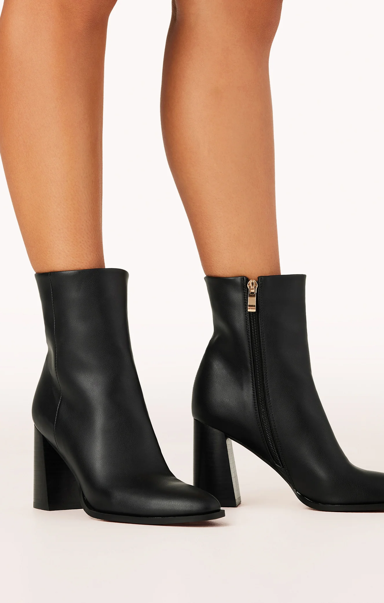 Billini Kaysen Bootie ~ Black