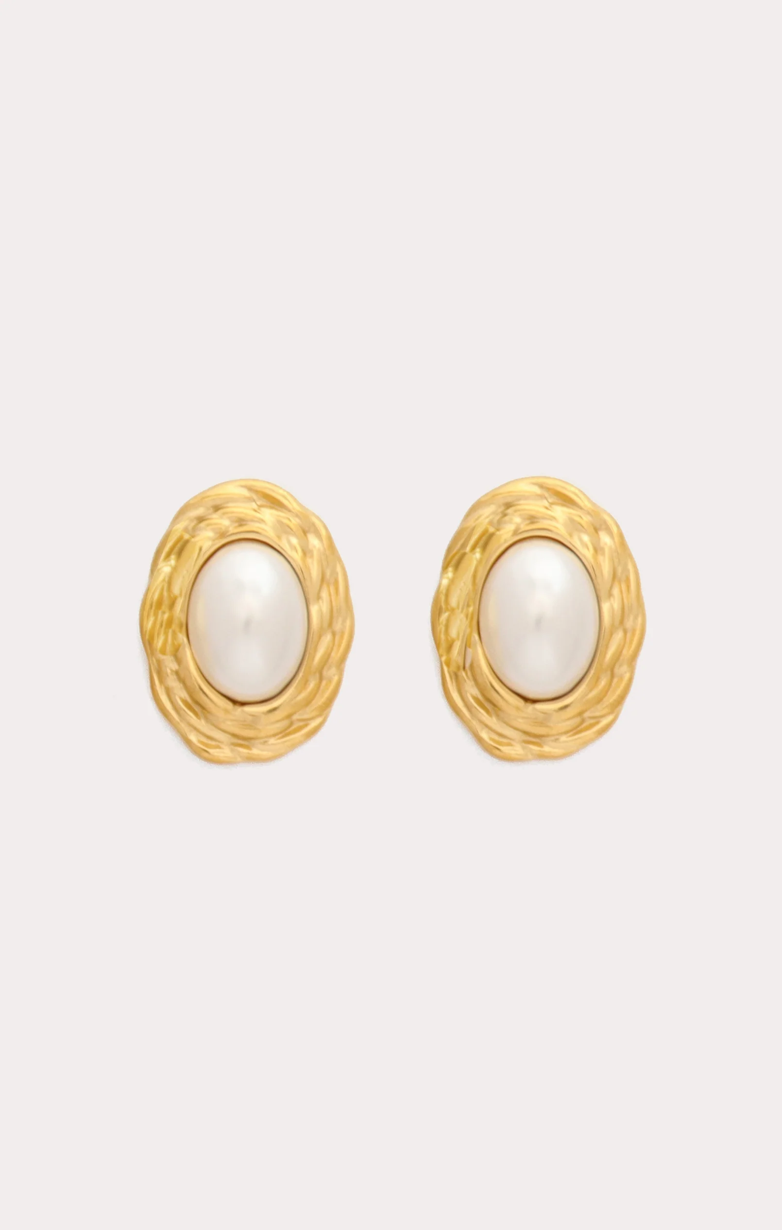 Petit Moments Oval Pearl Stud Earrings ~ Gold
