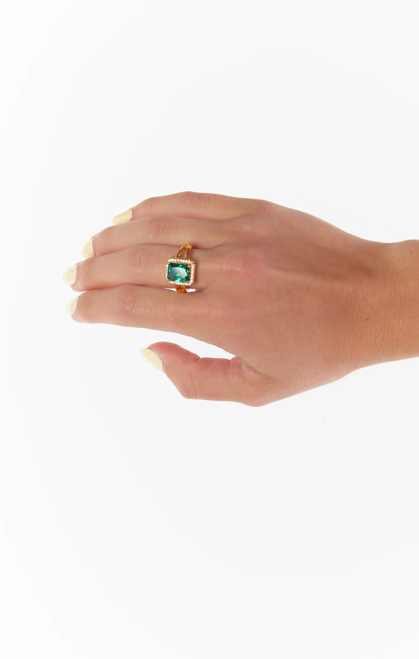 Vanessa Mooney The Amoy Ring ~ Emerald