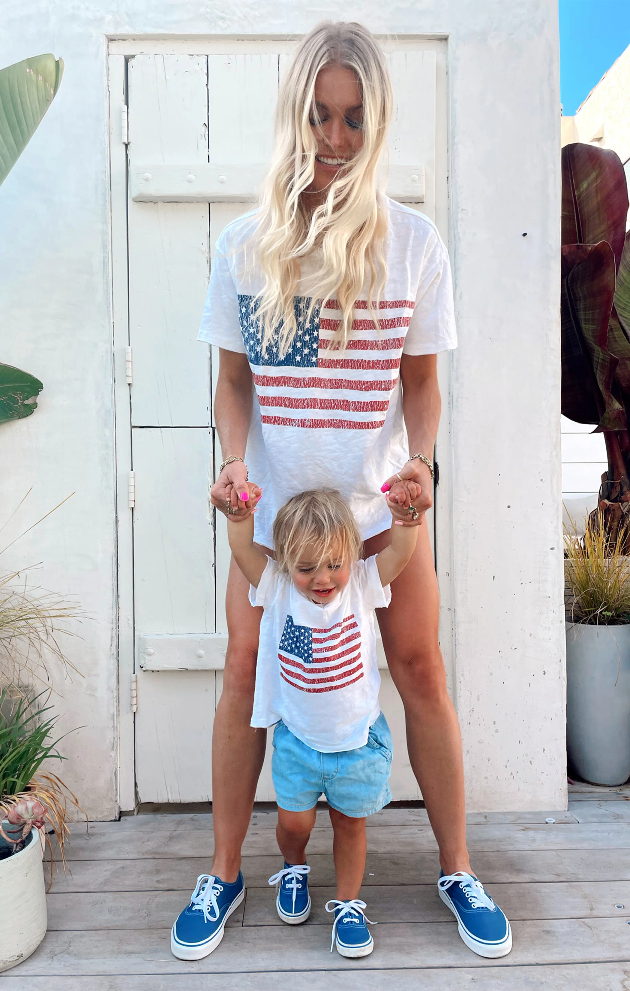 Mini Cooper Tee ~ American Flag Graphic