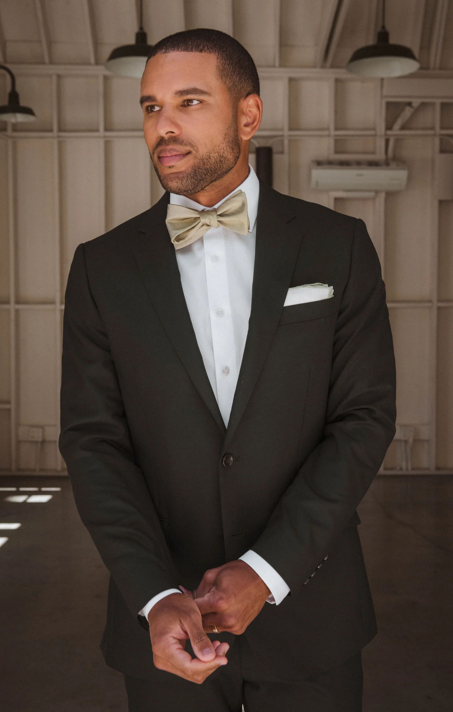 Josh Bow Tie ~ Moss Green Solid